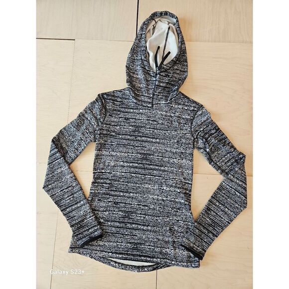 Nike Tops - Nike Pro Hyperwarm Training Pullover Hoodie Thumbholes Black Multi Women's Small